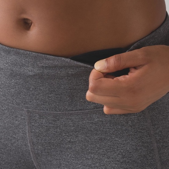 Lululemon Pace Rival Crop - Heathered Black / Heathered Slate - Picture 4 of 10